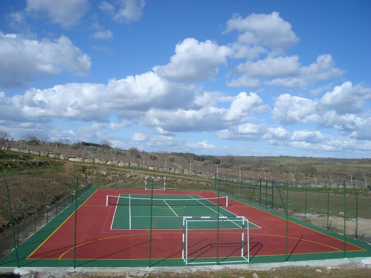 Casa Do Planalto Mirandes Villa มีรันดา โด โดว์โร ภายนอก รูปภาพ